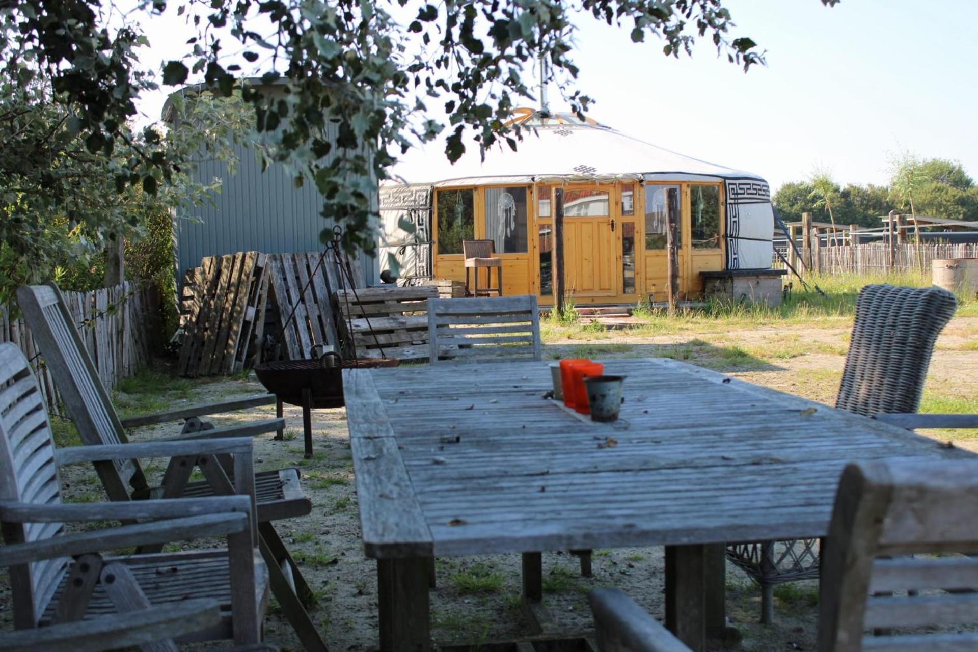 Luxe Yurt Ξενοδοχείο Koudekerke Εξωτερικό φωτογραφία